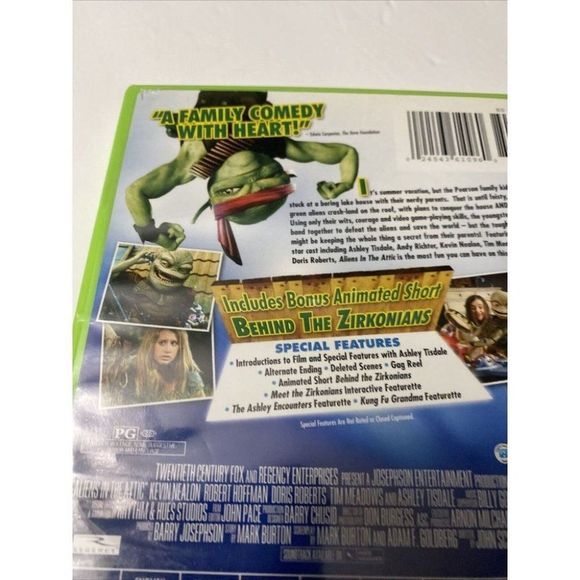 Aliens in the Attic DVD John Schultz(DIR) 2009 - Picture 6 of 9